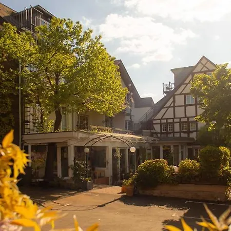 Апарт-отель Ferienresidenz Brauneberger Hof An Der Mosel Nahe Bernkastel-kues 4*
