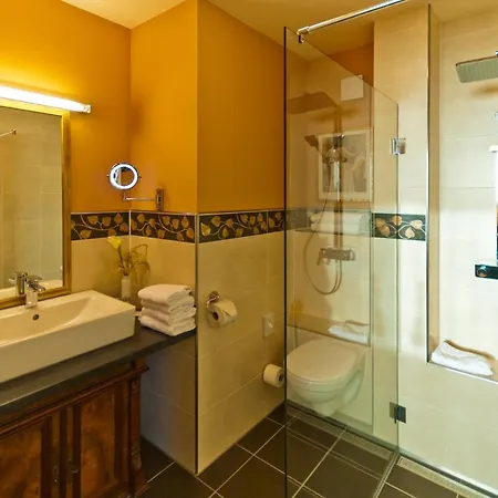 Aparthotel Ferienresidenz Brauneberger Hof An Der Mosel Nahe Bernkastel-kues 4*