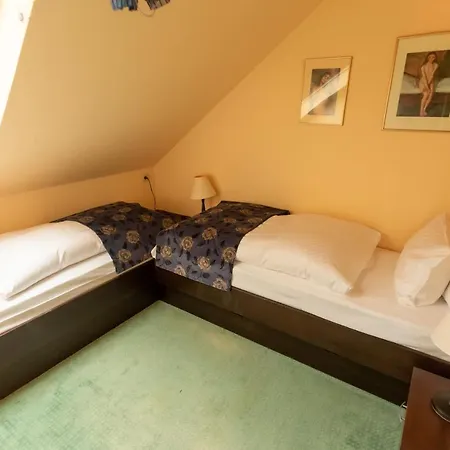Ferienresidenz Brauneberger Hof An Der Mosel Nahe Bernkastel-kues Aparthotel 4*