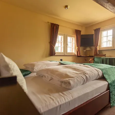 Ferienresidenz Brauneberger Hof An Der Mosel Nahe Bernkastel-kues 4* Браунеберг