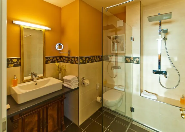 מלון דירות Ferienresidenz Brauneberger Hof 4*