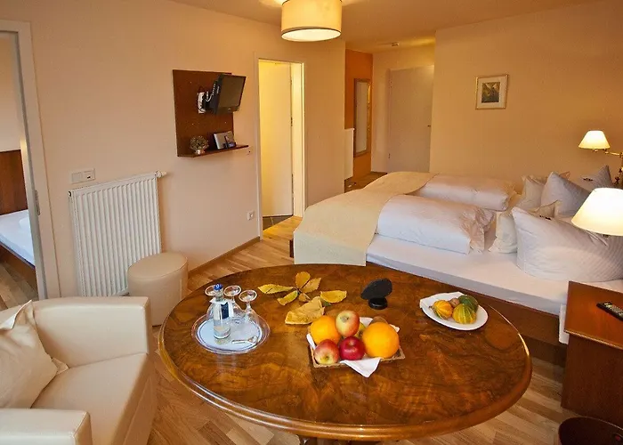 Ferienresidenz Brauneberger Hof מלון דירות בראונברג